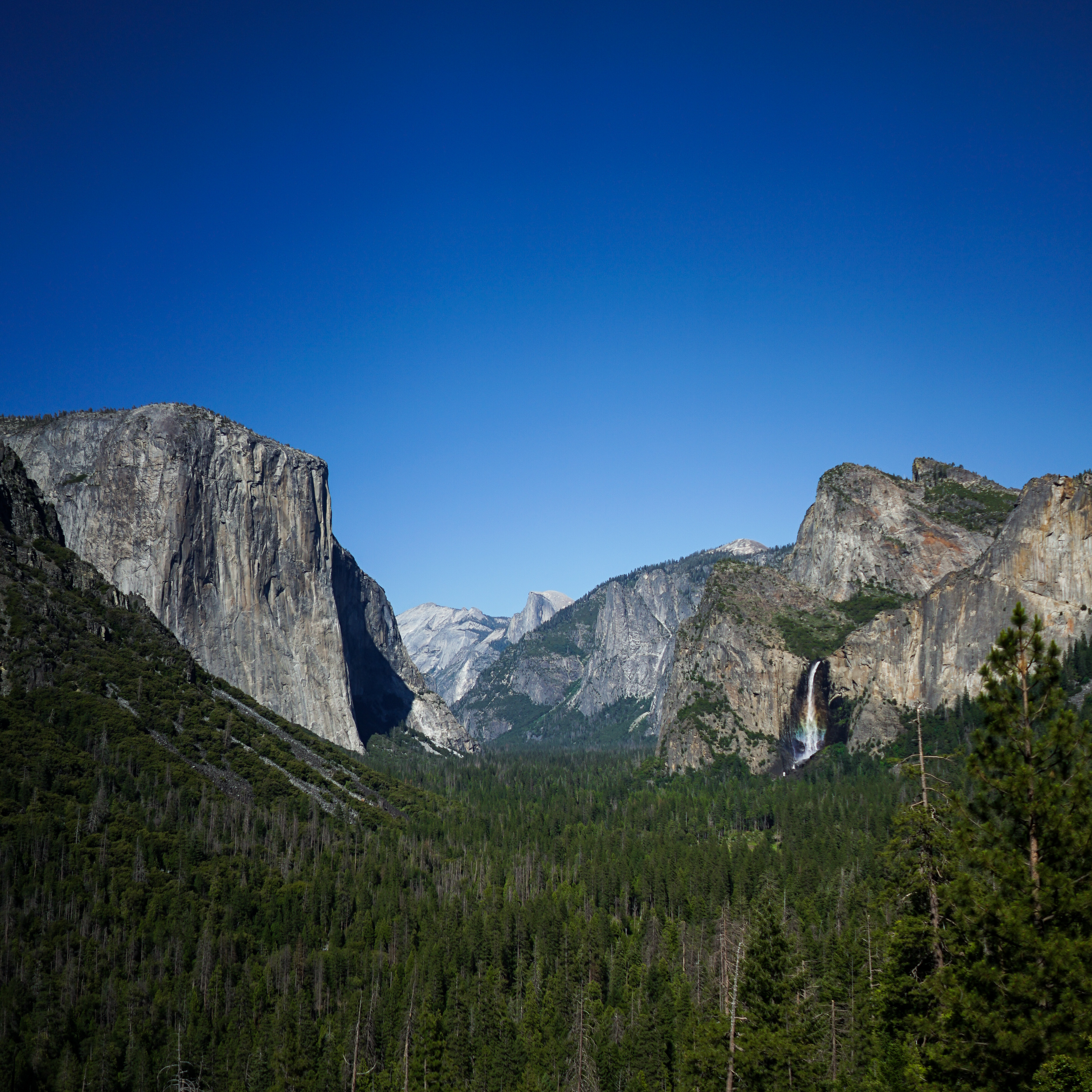 Tunnel View